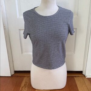 American Eagle Black and White Gingham Print Short Sleeve Cropped‎ Tee Medium